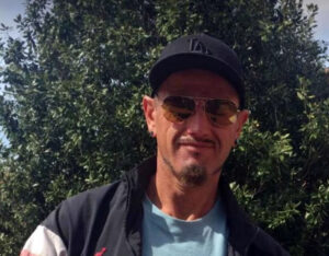 Francis Kaufmann-Rexal Ford: il possibile assassino della bimba trovata morta a Villa Pamphilj acquistava e viaggiava da 6 anni grazie a carte e passaporto col nome falso…
